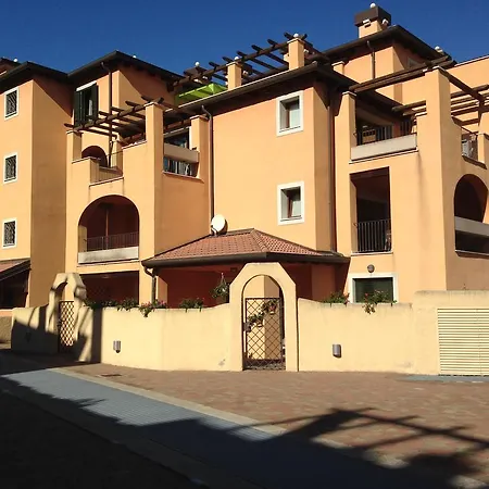 Borgo San Rocco * Múggia
