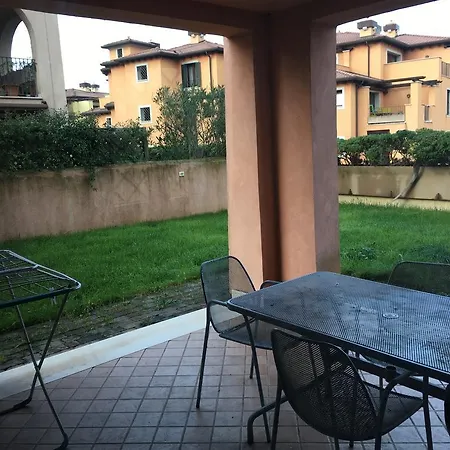 Borgo San Rocco Apartamento Múggia